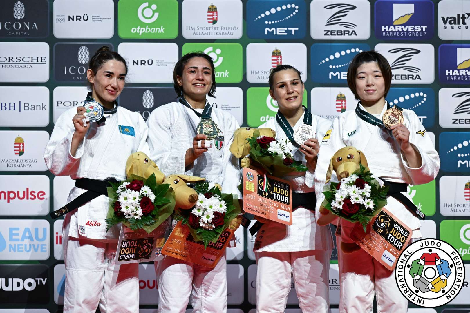 Әбиба – әлем чемпионатының күміс жүлдегері