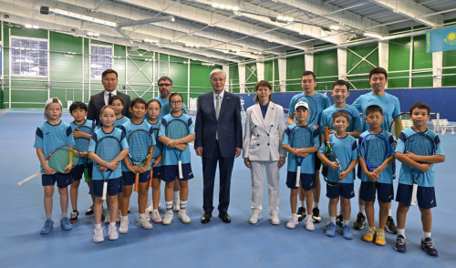 Мемлекет басшысы «Дәулет» теннис орталығына барды