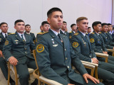 Үздік курсанттарға «аға лейтенант» атағы беріледі