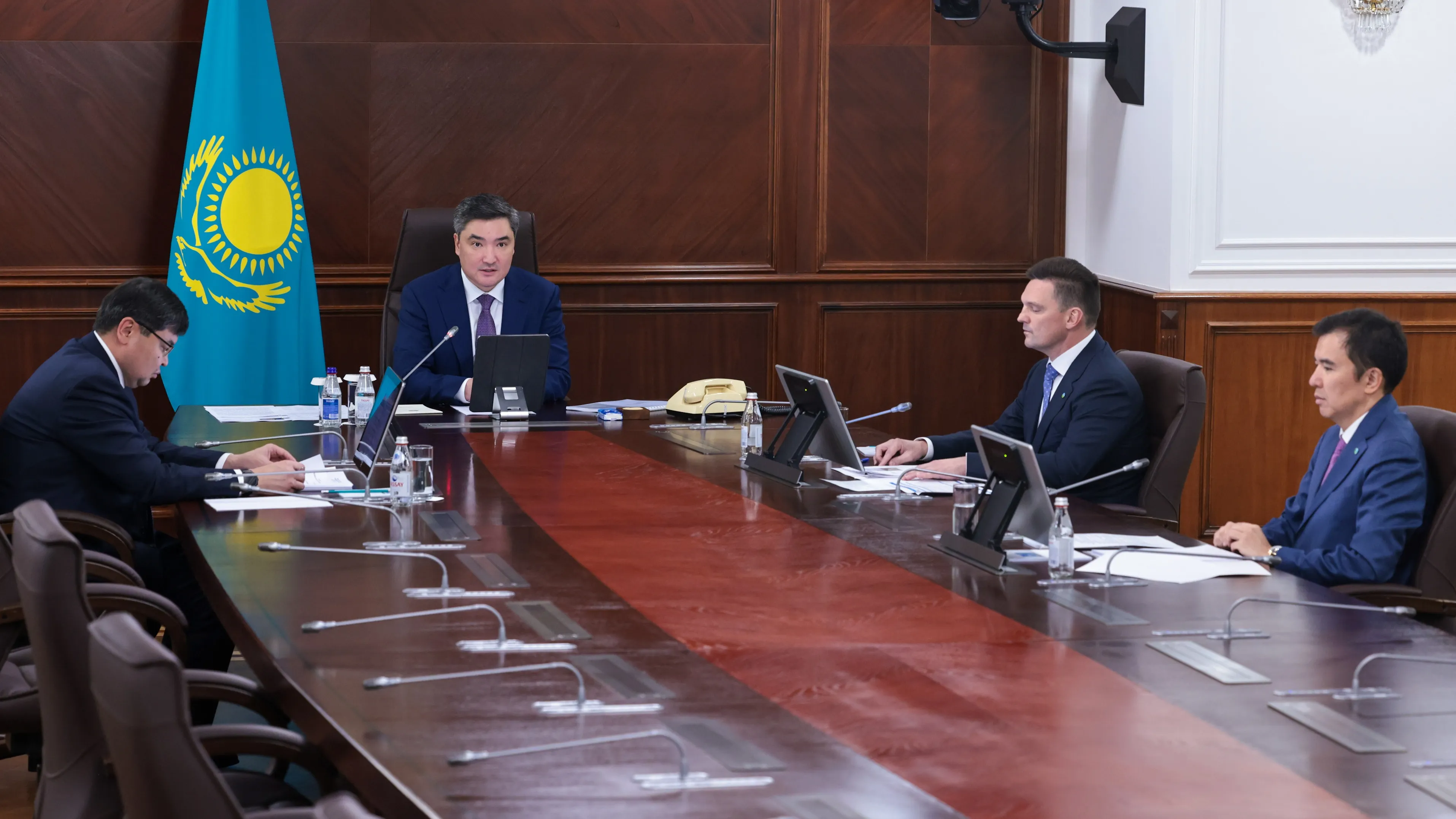 Еуразиялық даму банкі кеңесінің басқосуы