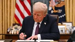 Трамп Сирияға қарсы кейбір санкцияларды алып тастады