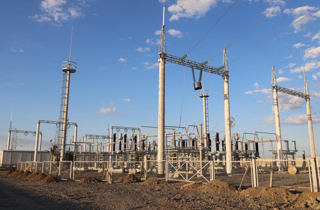 Алакөл жағалауы жарықпен толық қамтылды