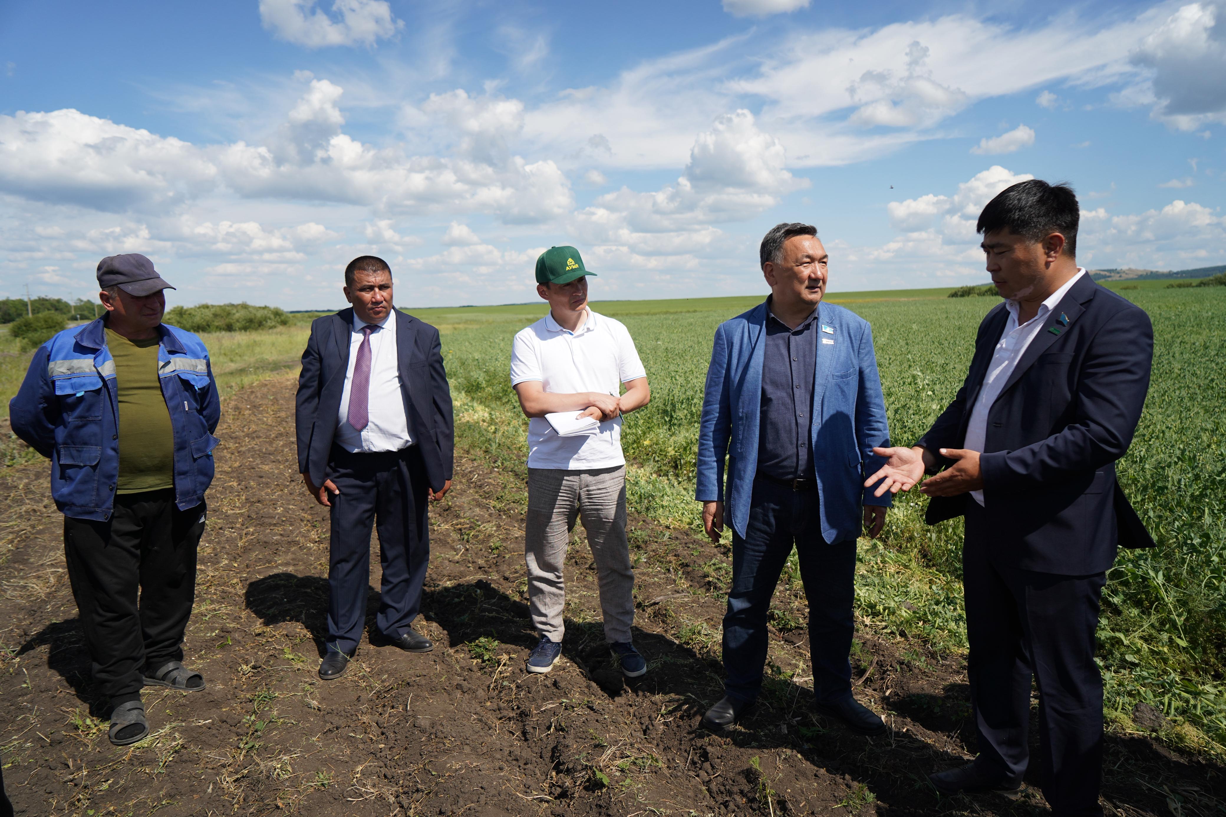 Серік Егізбаев егіншілермен кездесті