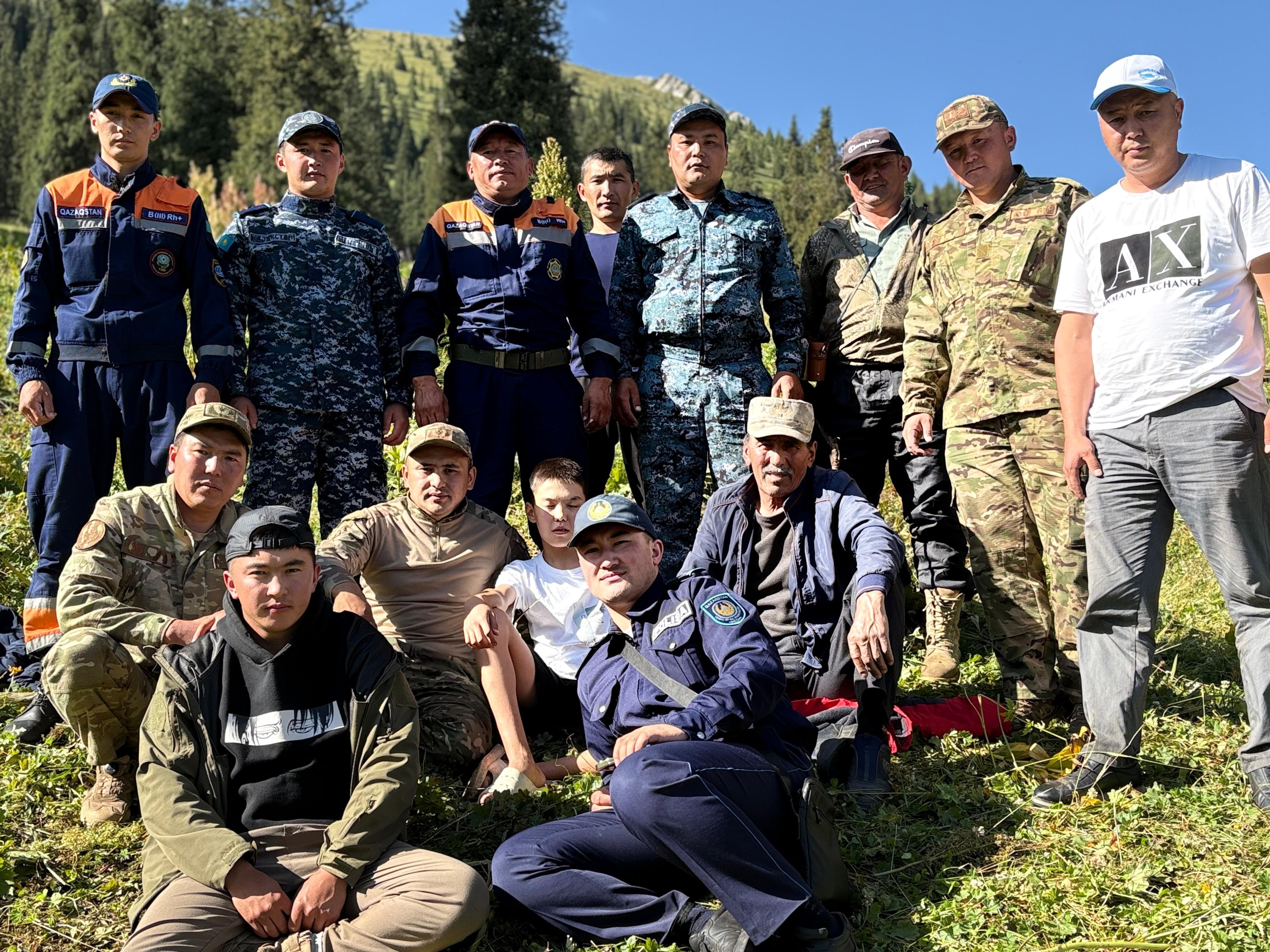 Жоғалып кеткен 10 жасар бала тау жоталарынан табылды