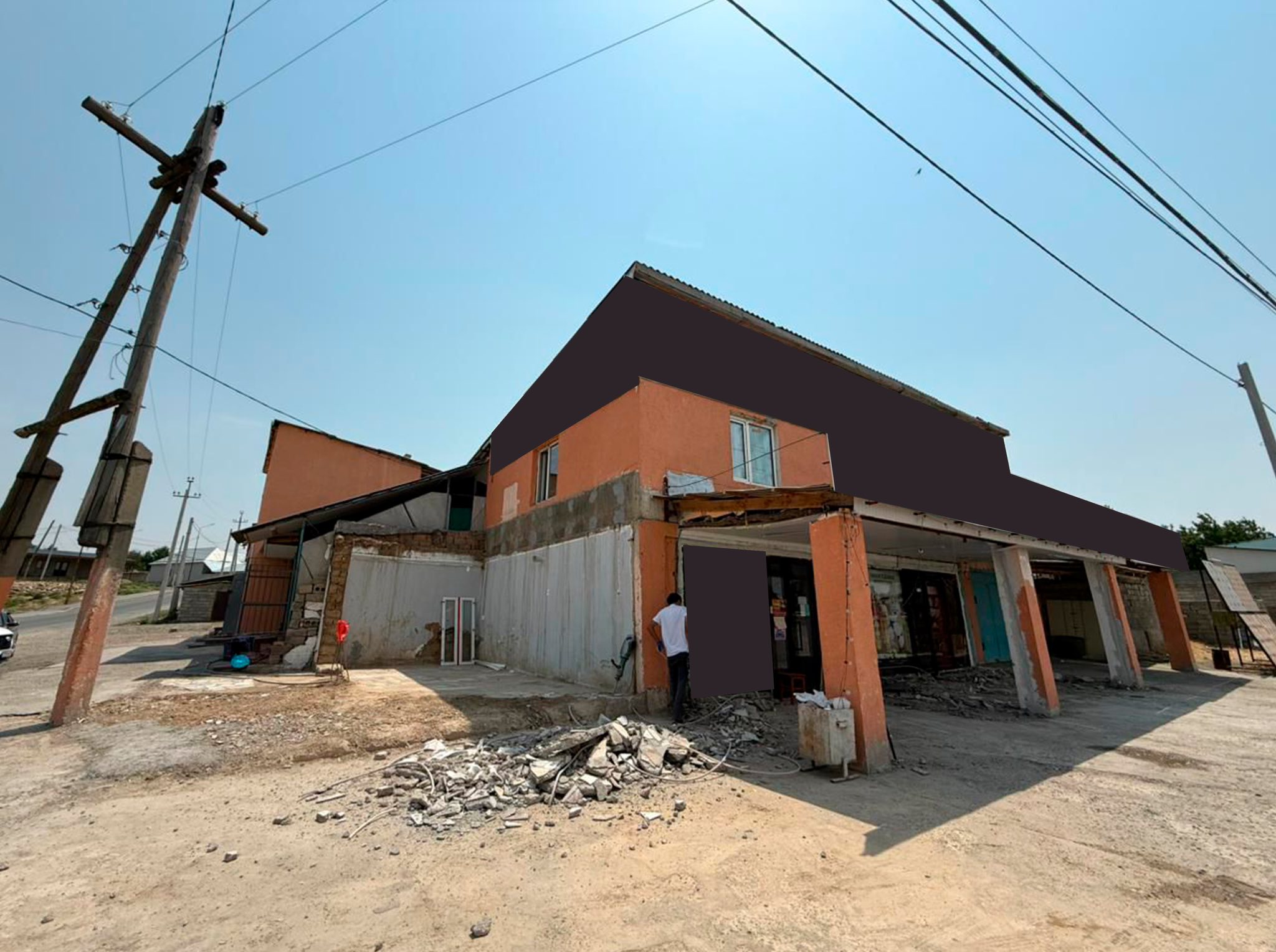 Шымкентте заңсыз салынған нысан бұзылды