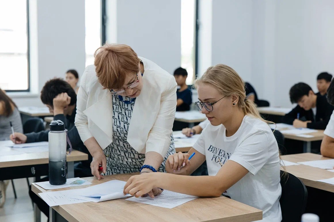 Атырауда Губкин университеті филиалына қабылдау емтиханы басталды