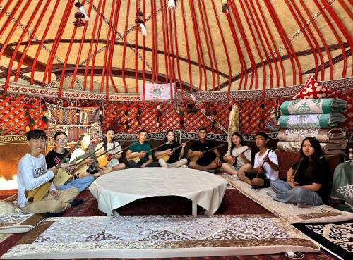 Ұрпаққа жол ашқан «Jas Qazaq»