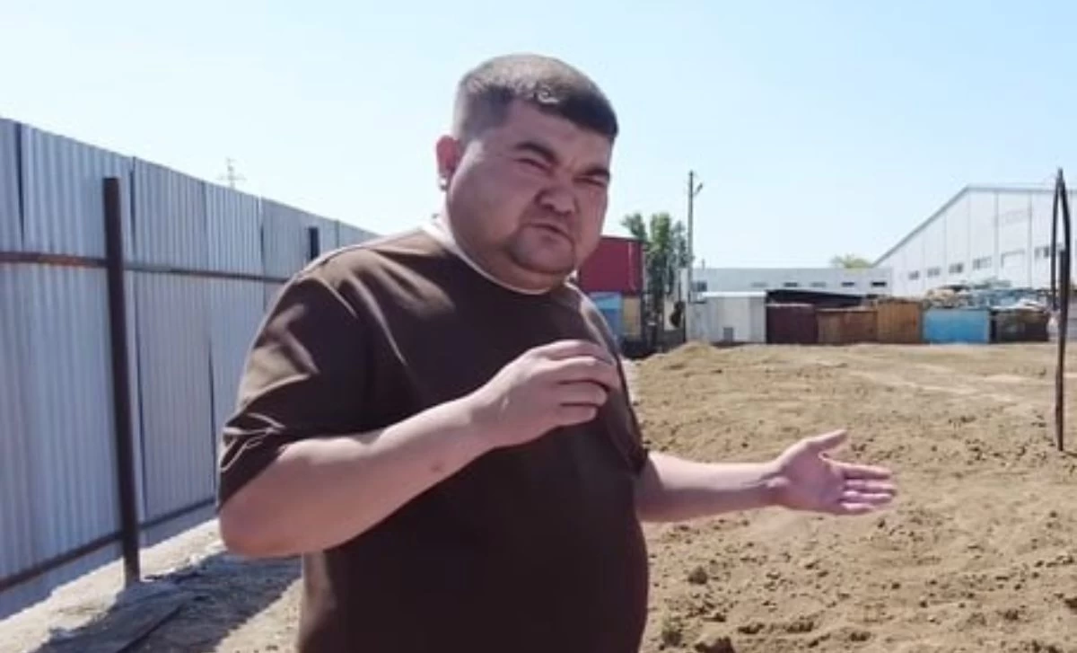 ҰҚК шенділерде ақша бопсалаған оралдық блогерді ұстады