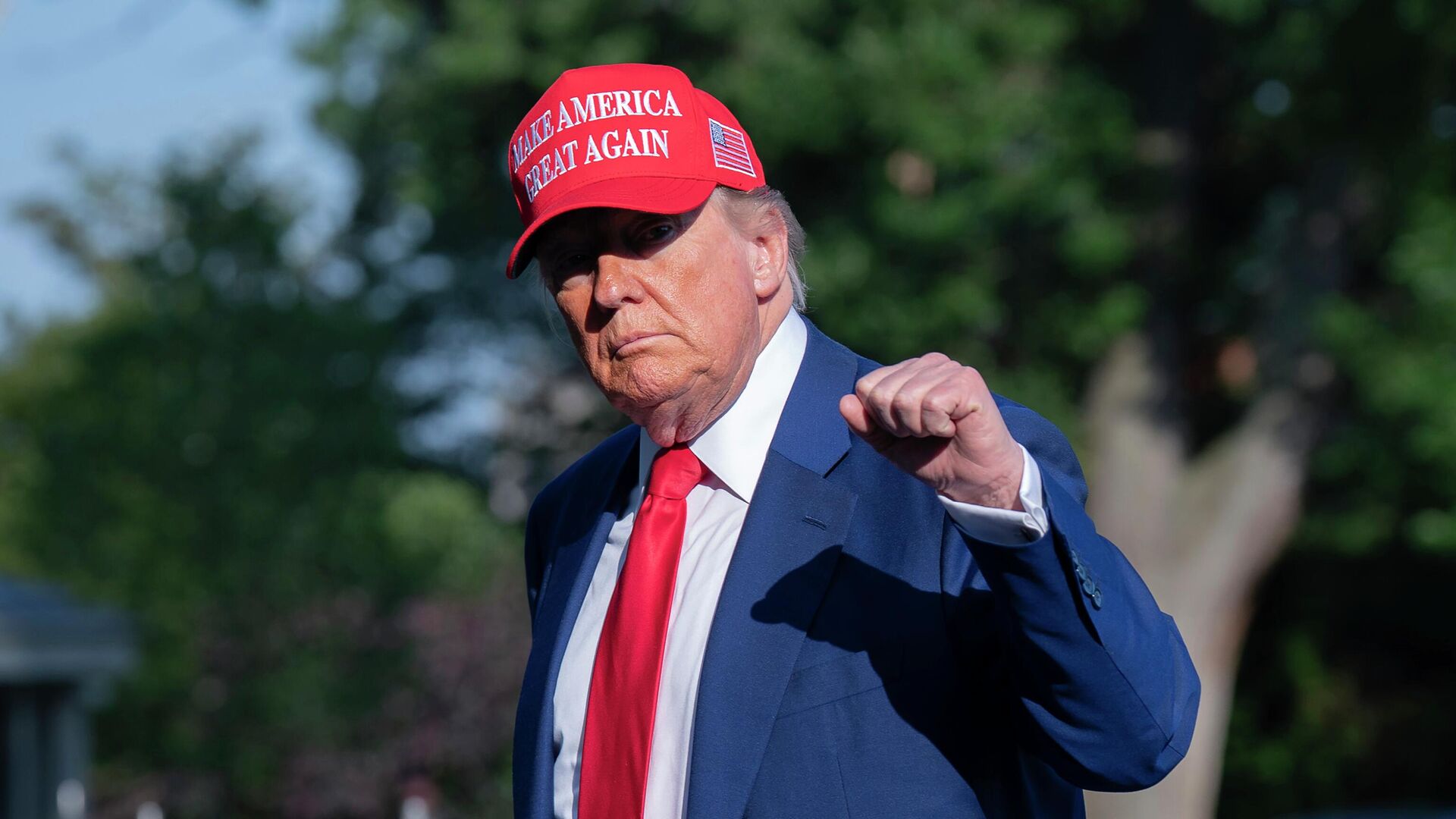 Трамптың жаңа салық заңы АҚШ-тың бюджет тапшылығын күрт арттыруы мүмкін