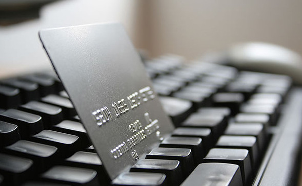 Банк картасын үшінші тұлғаға бергендер қылмыстық жауапкершілікке тартылады