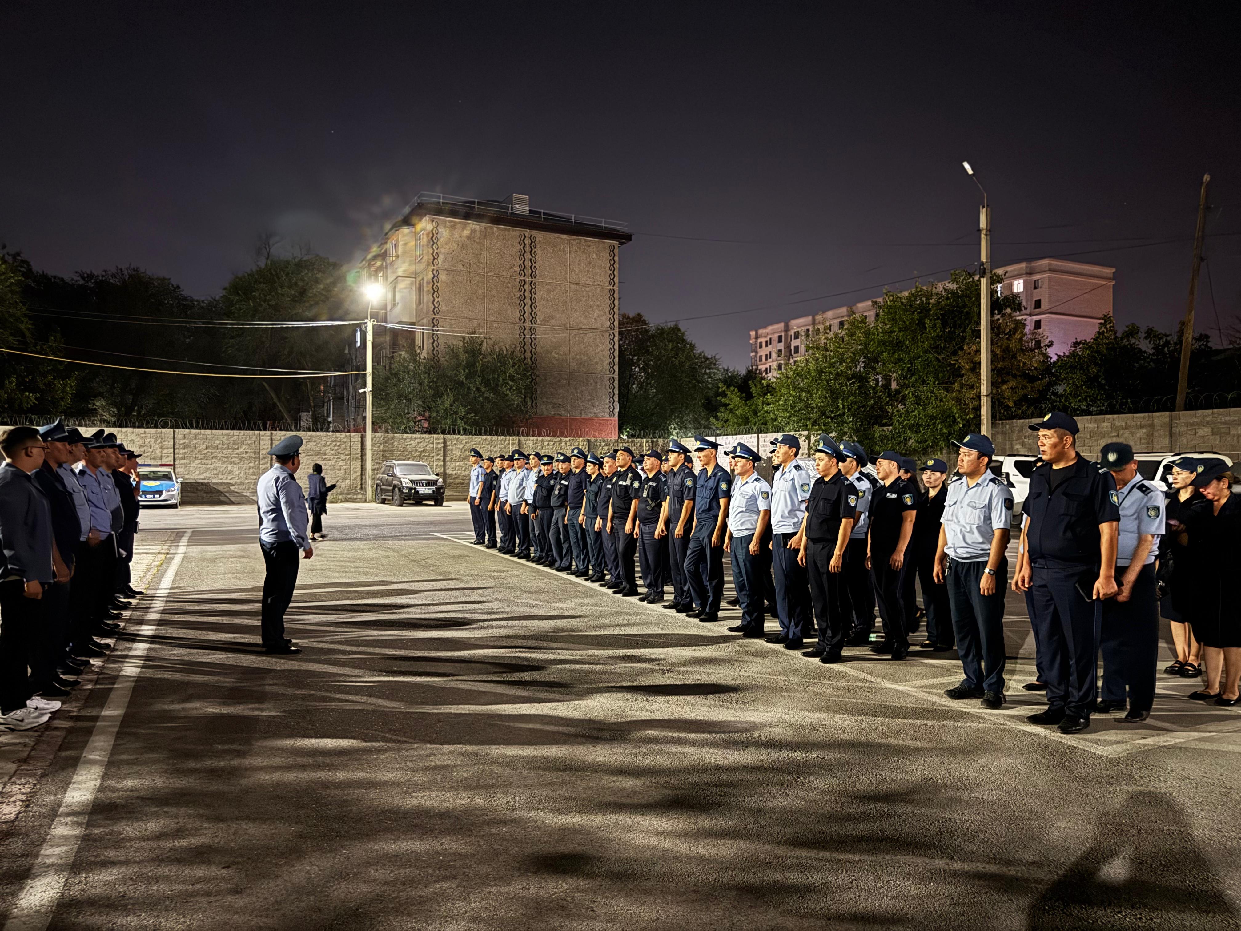 Таразда жасөспірімдер, ата-аналар және ойын-сауық орындарының иелері жауапкершілікке тартылды