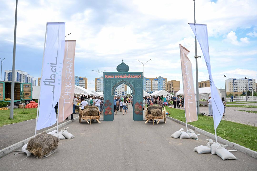 Абай тойы жәрмеңкемен жалғасты