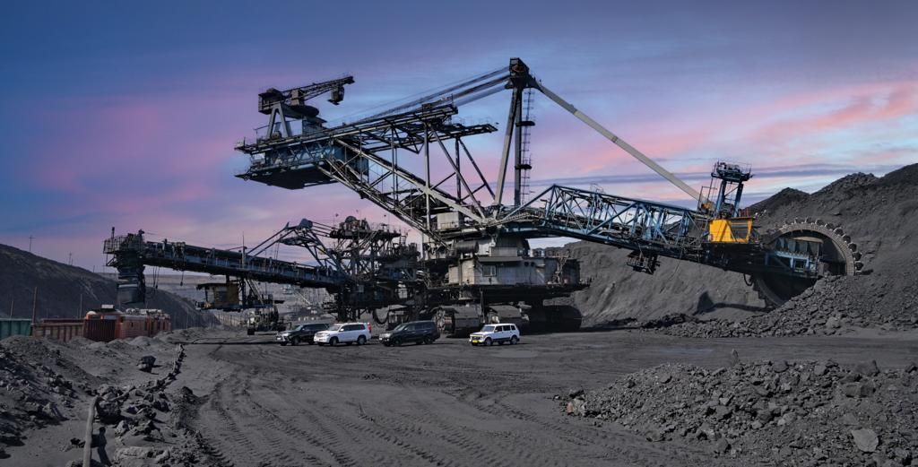 Екібастұздағы көмір кенішінде ер адам биіктен құлап, ауыр жарақаттанды