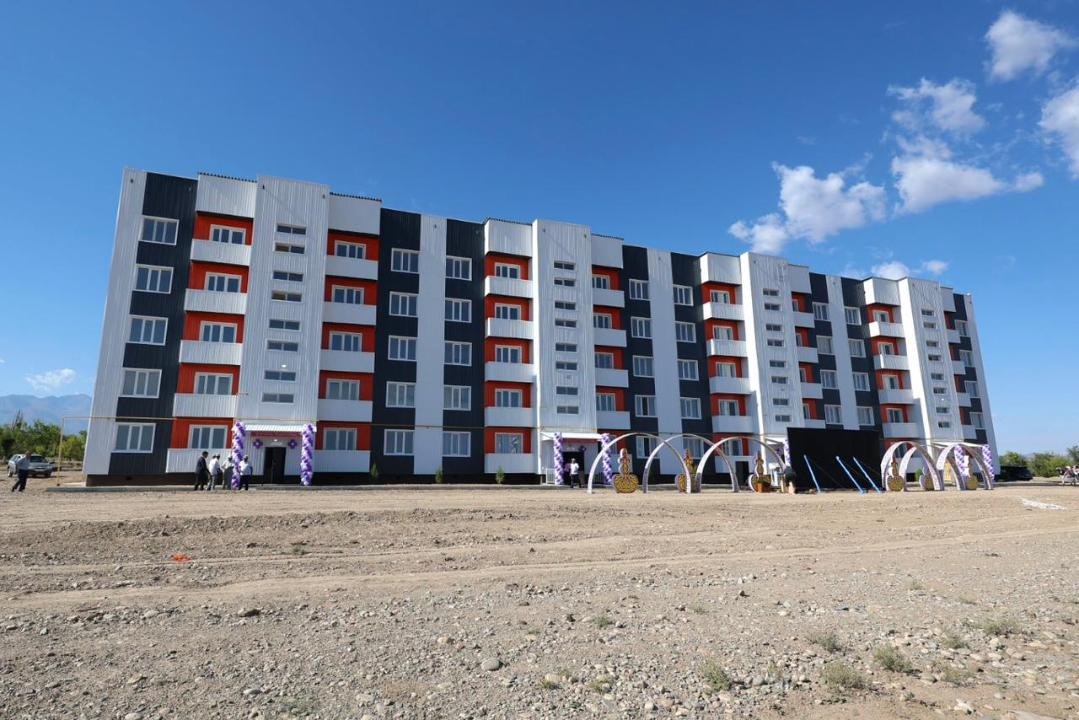 «Бином» бағындырған биік көп