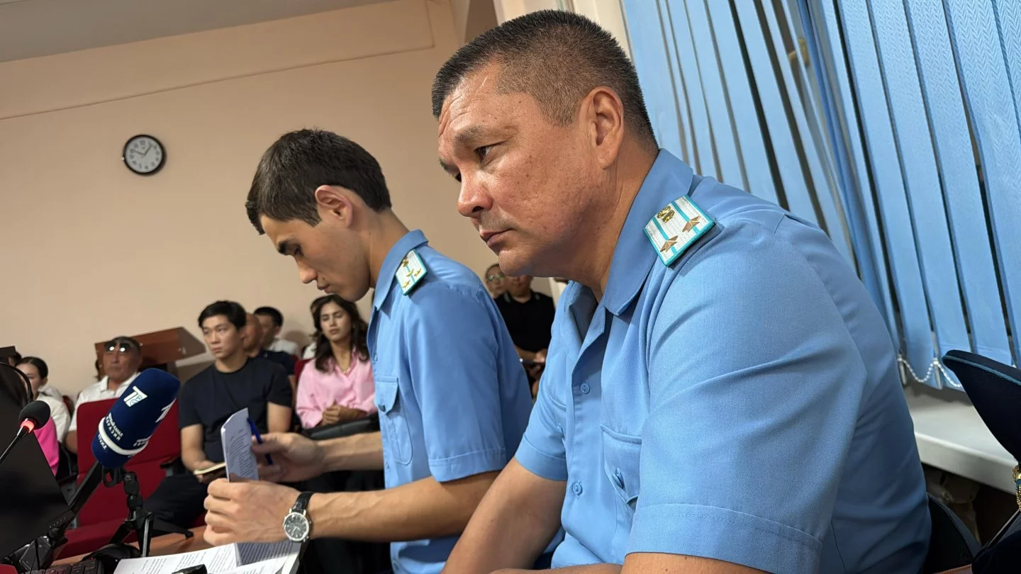 Прокурор Берденовке қастандық жасаған айыпталушыға 11 жыл жаза сұрады