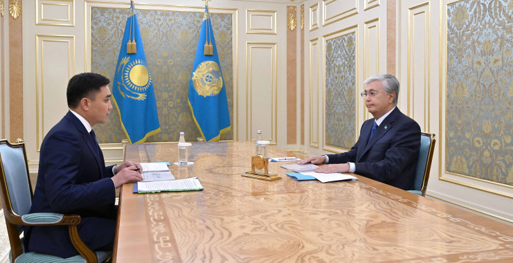 Президент Шымкент қаласының әкімі Ғабит Сыздықбековті қабылдады