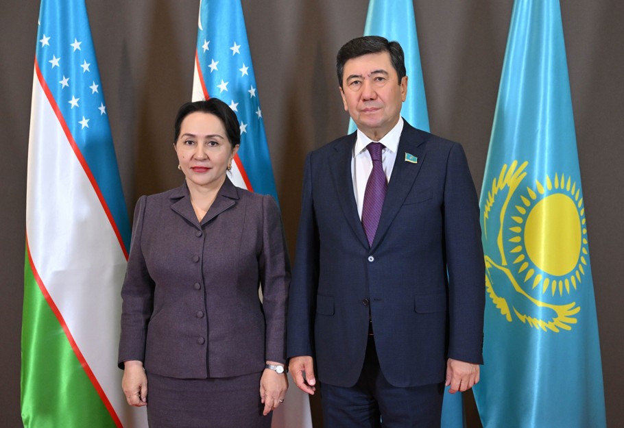 Парламентаралық байыпты байланыс