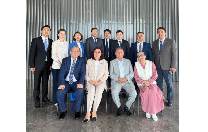 Бас редакторлар клубы