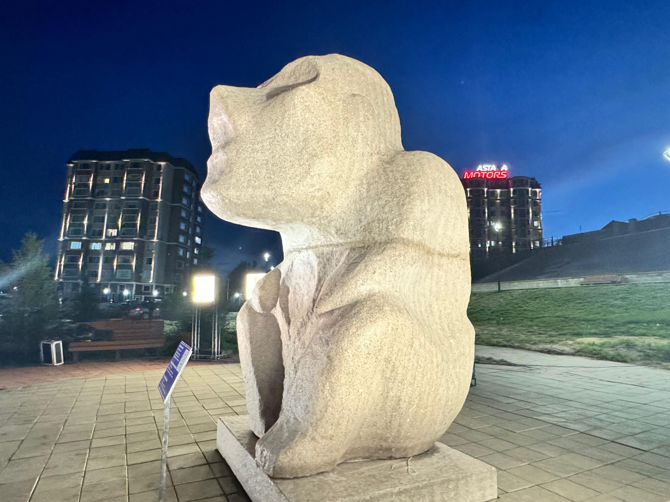 Жәдігерді жаңғыртқан ескерткіш