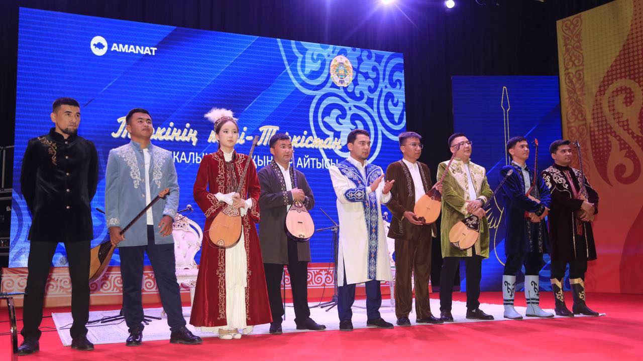 Түркістанда жас ақындар айтысы өтті