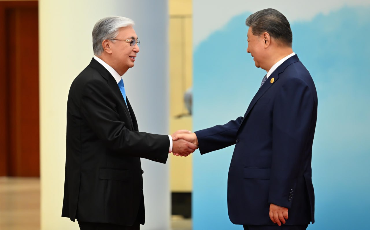 Тяньцзиньдегі ШЫҰ саммитінде 20 құжатқа қол қойылды