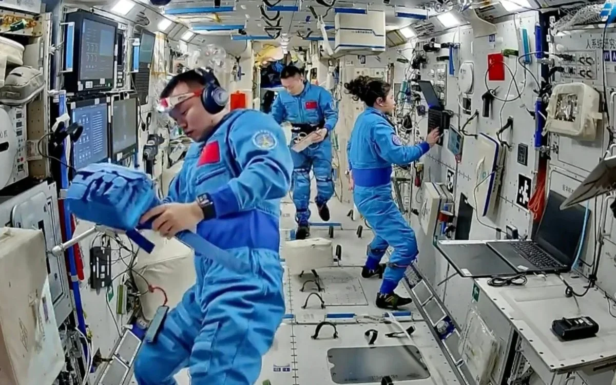 Қытай ғалымдары ғарышқа арналған кір жуғыш машина жасап шығарды