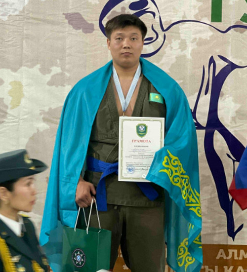 Спортты серік еткен лейтенант