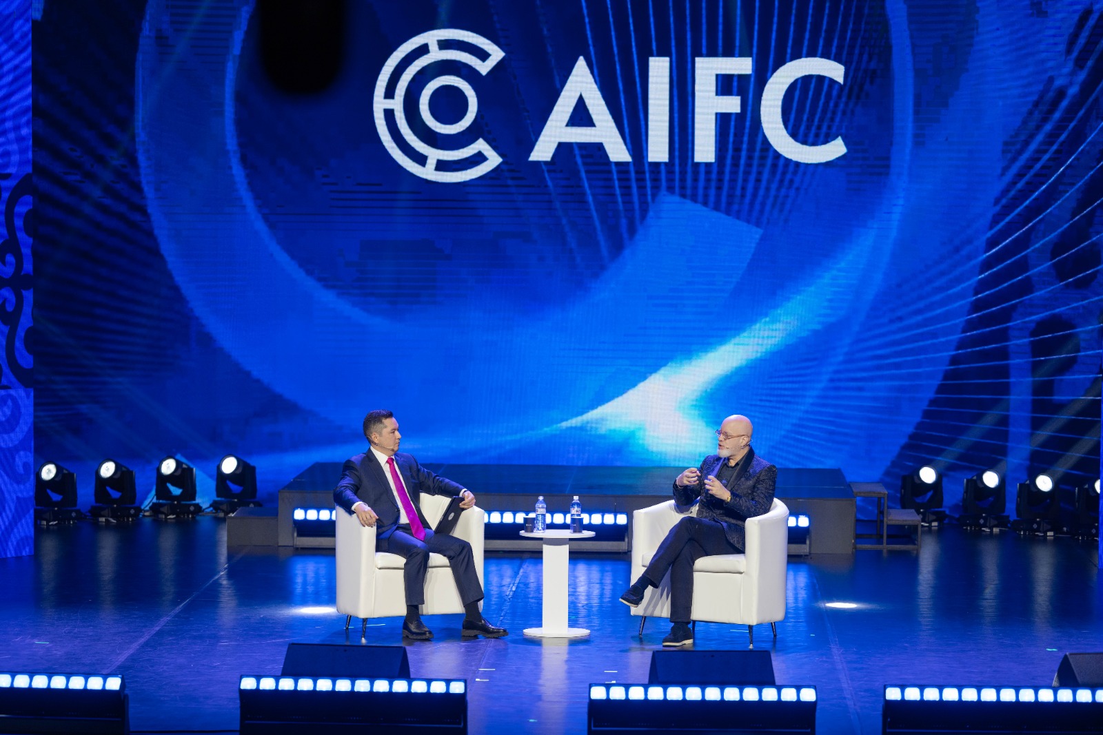 Финтехке бетбұрыс