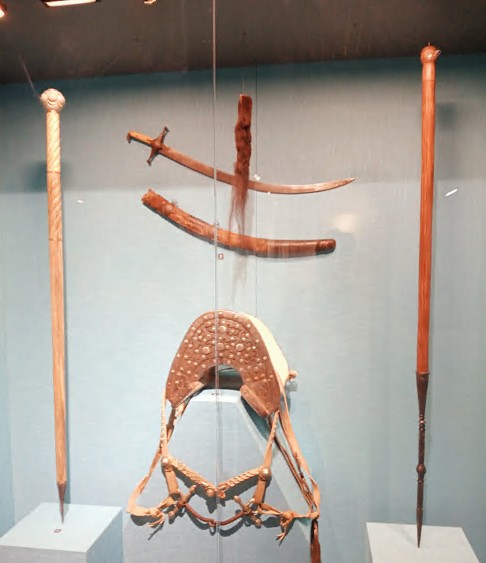 Мүсірәлі пірдің асасы