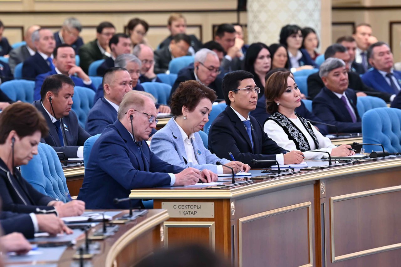 Қошанов: Бұл құжат Қазақстанды цифрлық мемлекетке айналдырудың стратегиялық бағдары