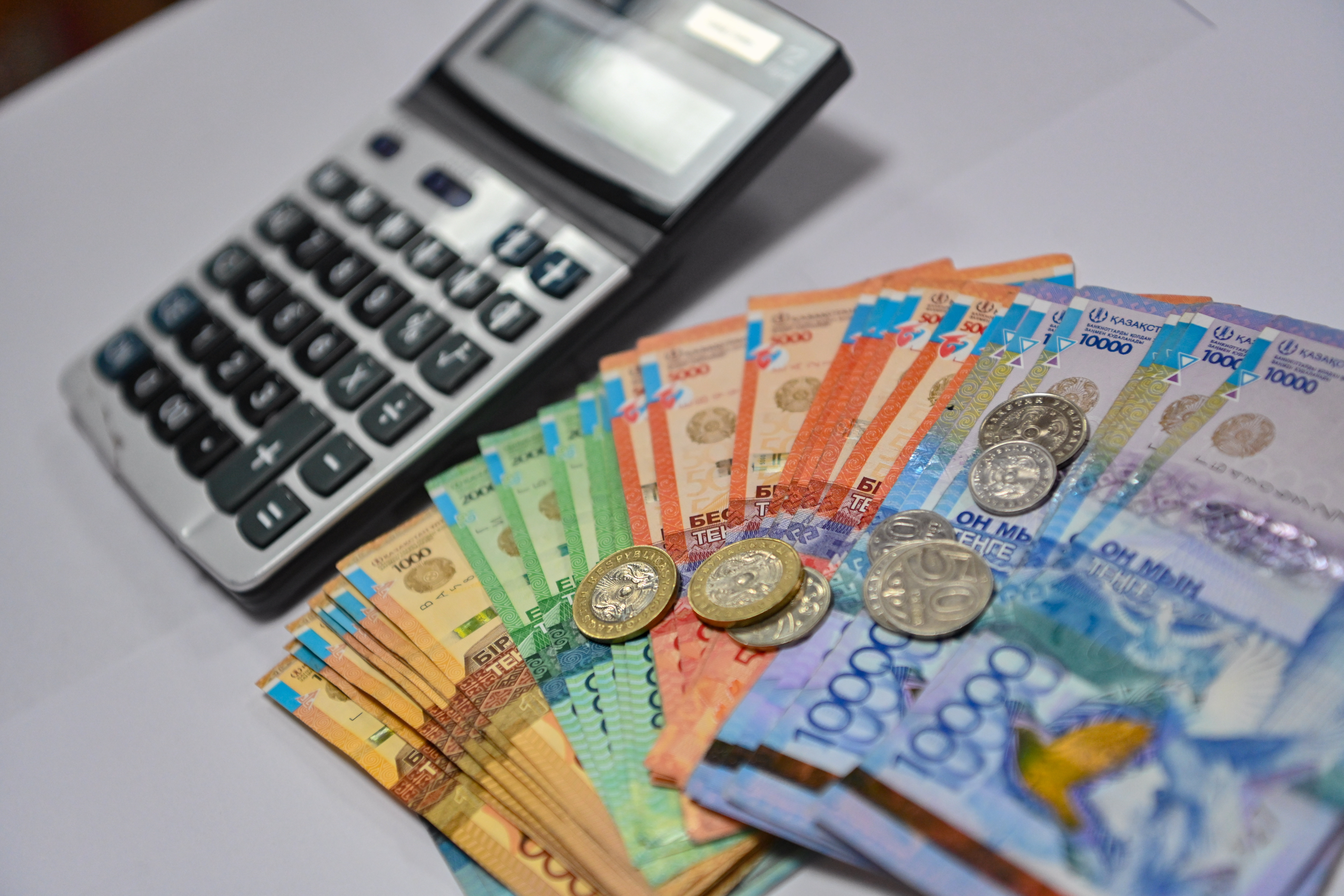 Қазақстанда жұмысшыларға 1,2 млрд теңге өтемақы төленді