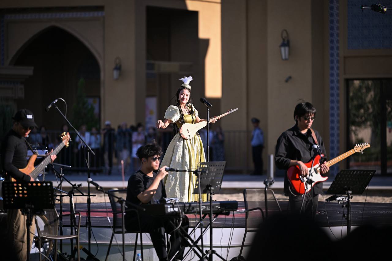 Димаш пен қытайлық телеарна бірлесе бастаған халықаралық жобаның түсірілімі басталды