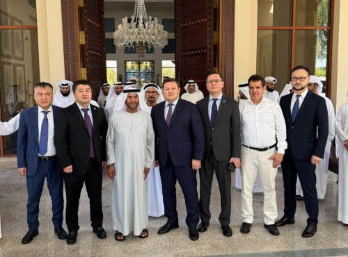 Қазақстан мен БАӘ өкілдері мұнайды терең өңдеу мәселесін талқылады