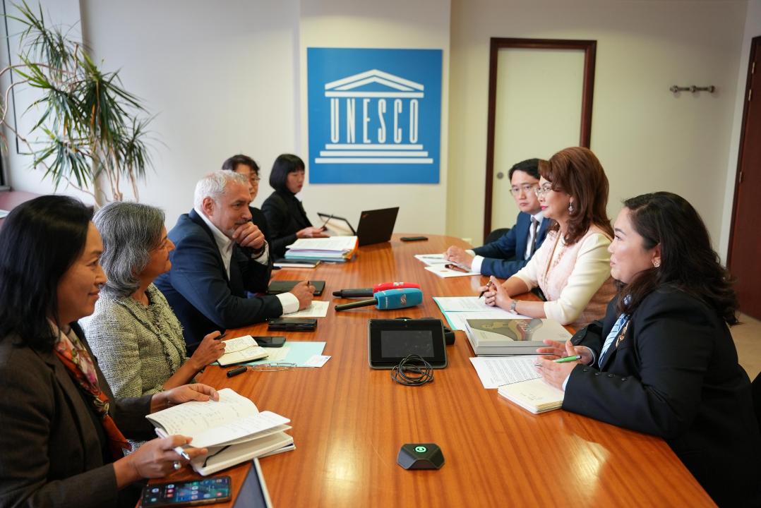 Мәдениет және ақпарат министрі «Үстірт» нысанының құжаттамасын ЮНЕСКО-ға табыс етті