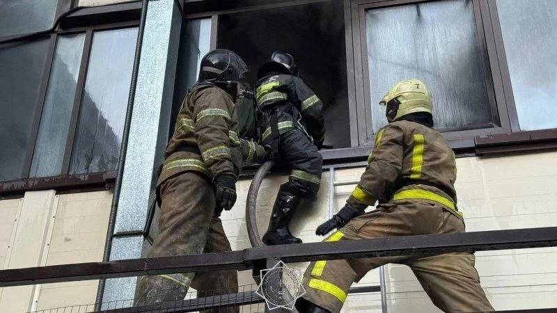 Алматыда базар өртенді