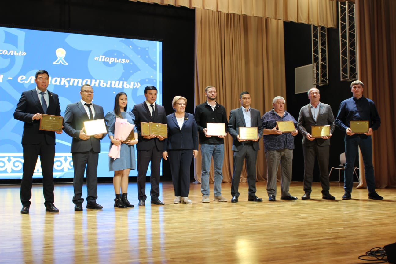 Қостанайда «Еңбек жолы» және «Парыз» байқауларының жеңімпаздары марапатталды