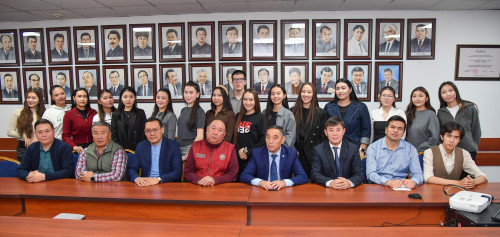 Жас тілшілер редакция жұмысымен танысты