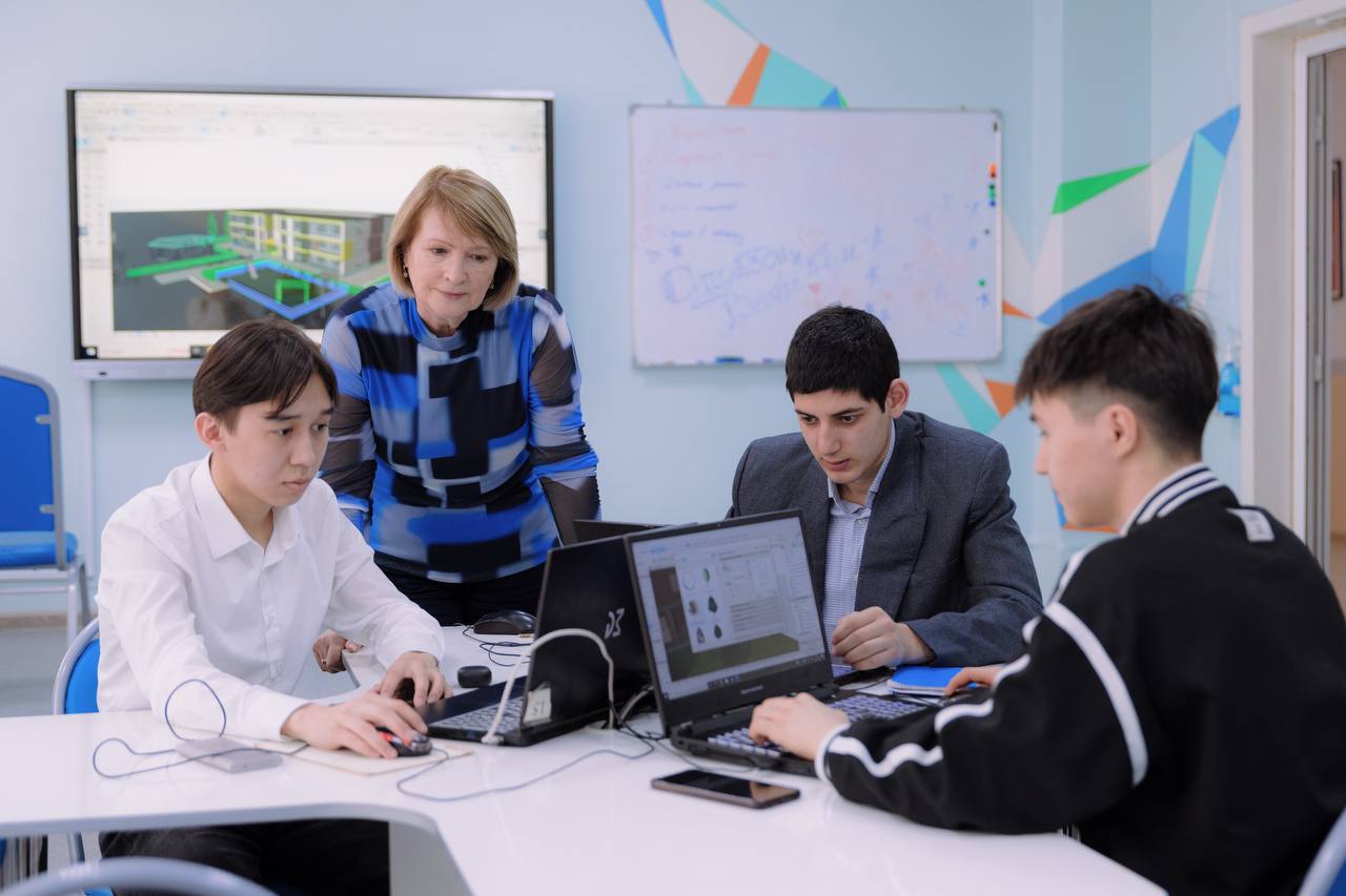 Елімізде мектеп директорлары тапшылығы үш есе азайған