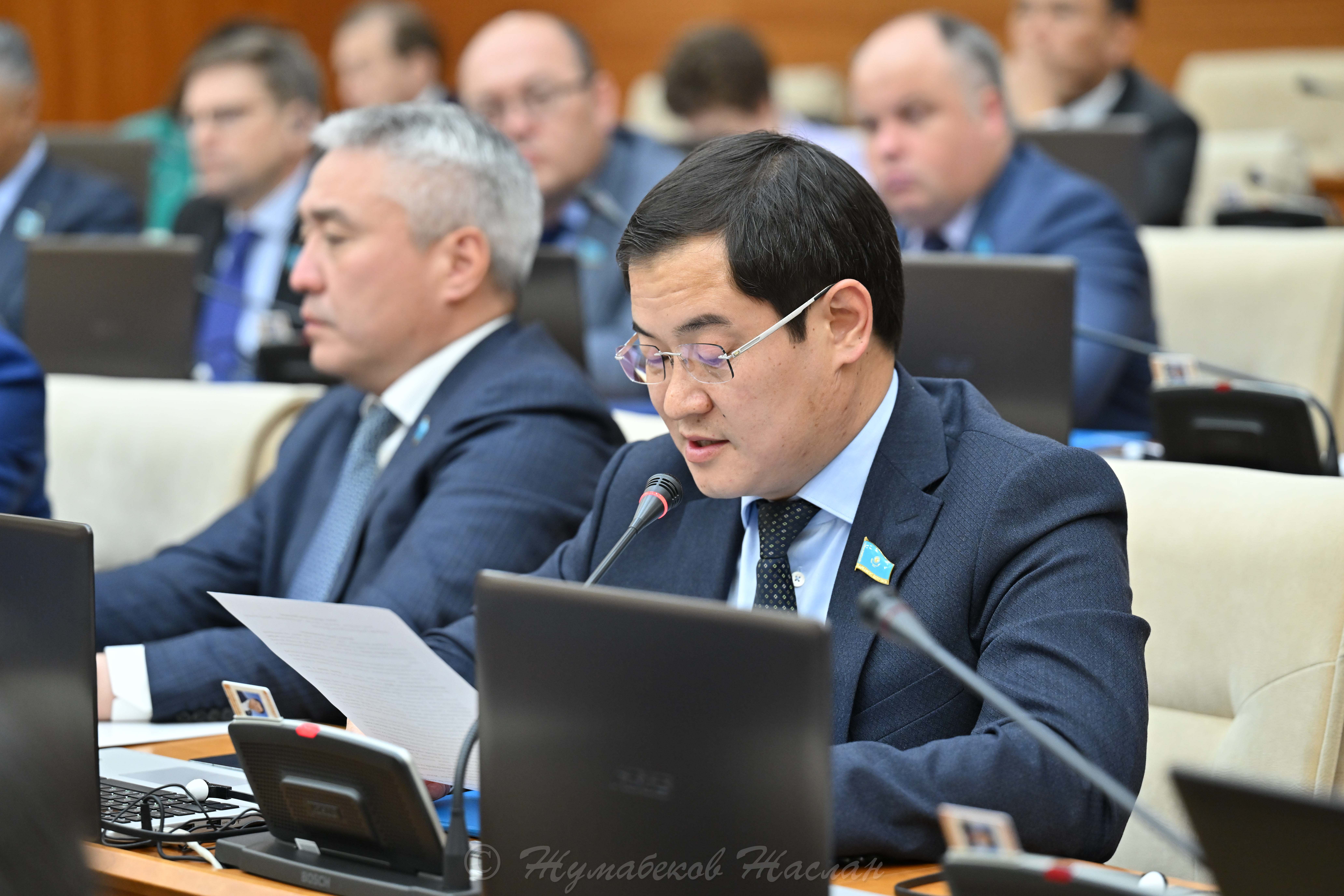 Депутат Құспековтің бастамасымен Қазақстанның крипторезерві құрылады