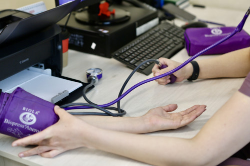 Тұрмысы төмен азаматтарға медициналық көмек көрсетудің жаңа тәртібі енгізіледі