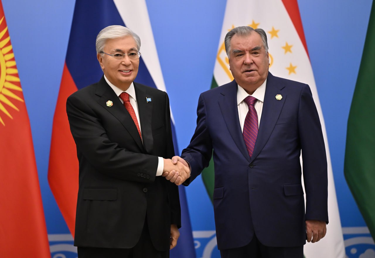 Президент «Орталық Азия – Ресей» саммитіне қатысу үшін Қабылдаулар сарайына барды