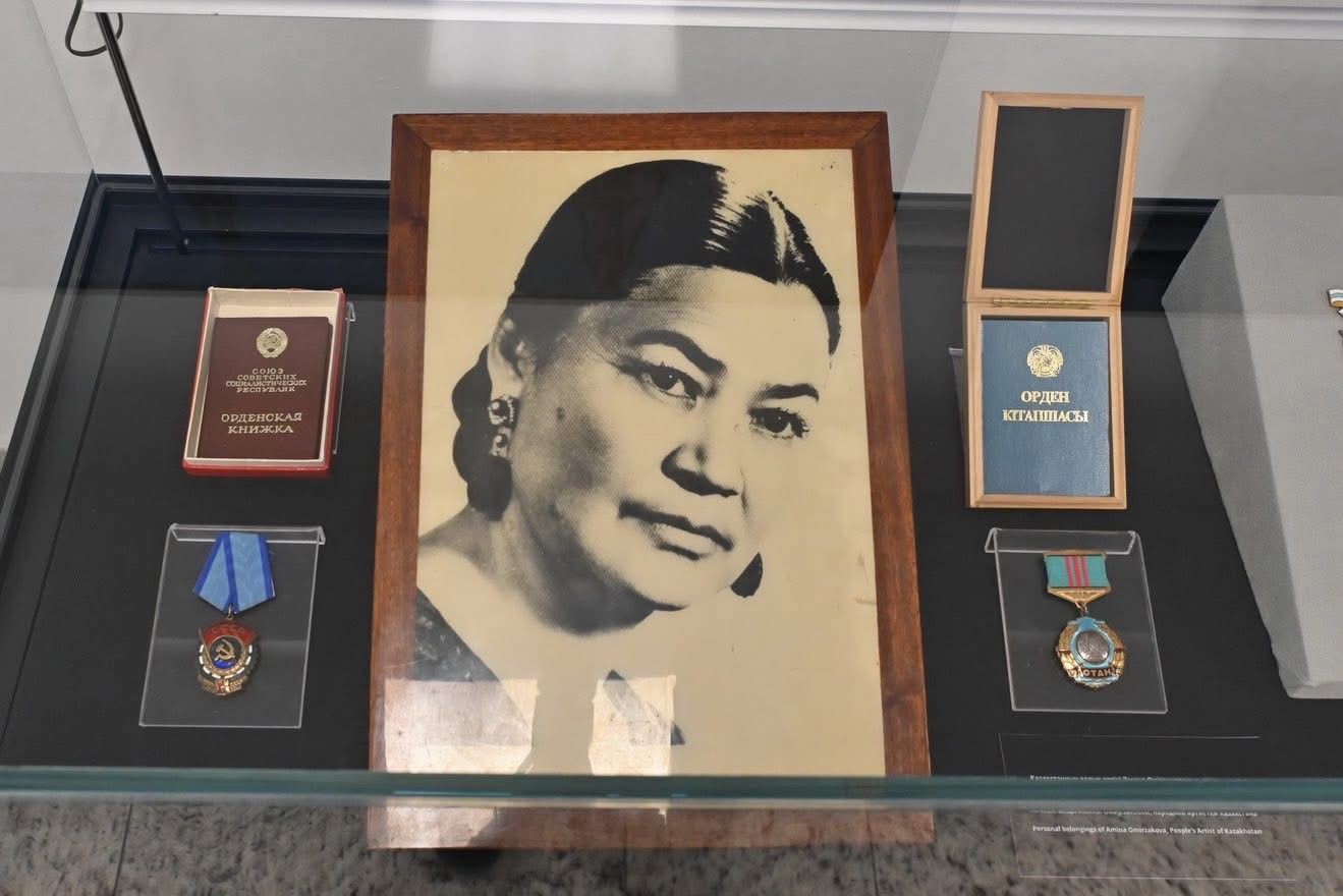 Аналарға тағзым