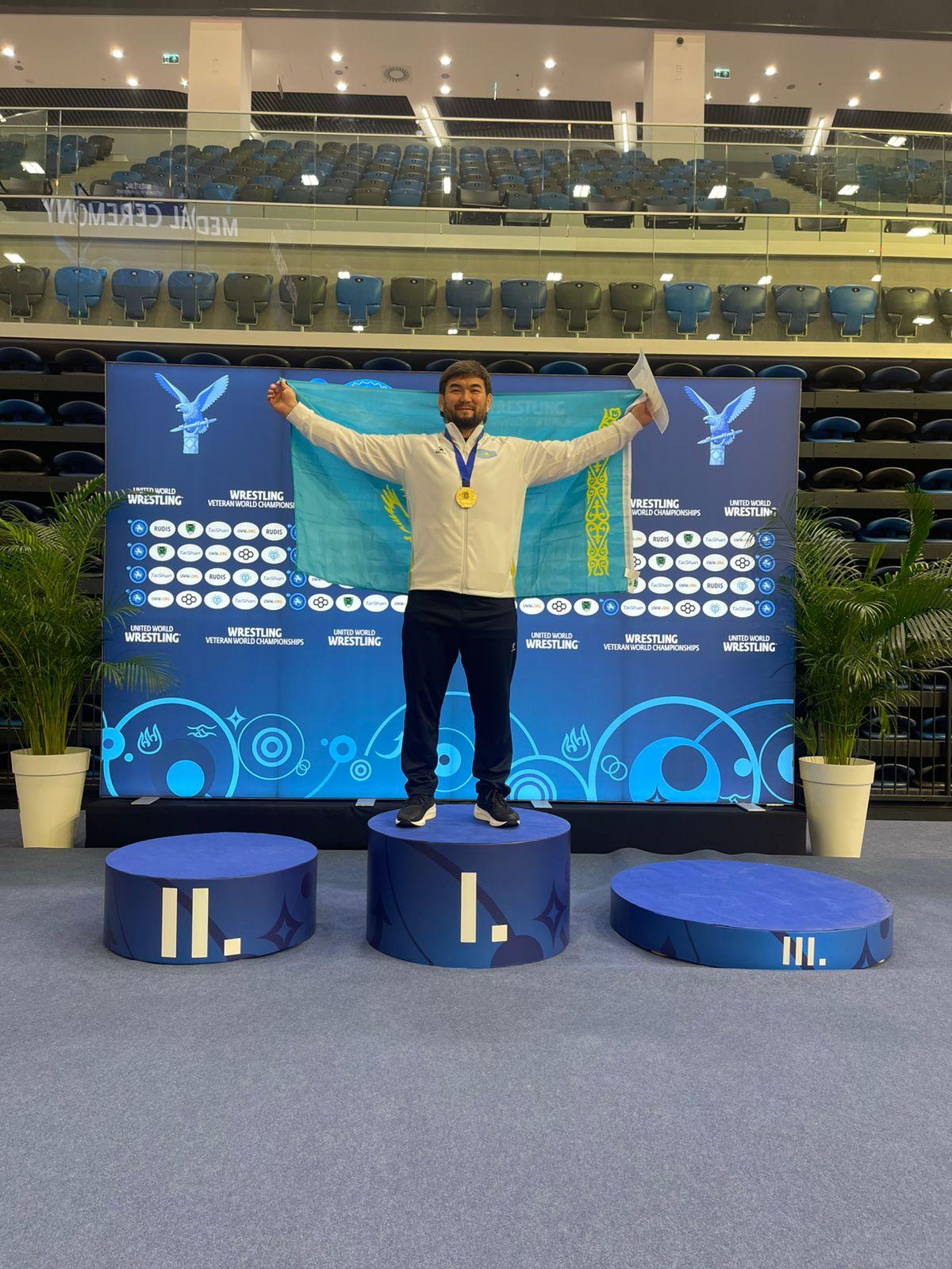 Нұржан Қатаев  әлем чемпионы атанды