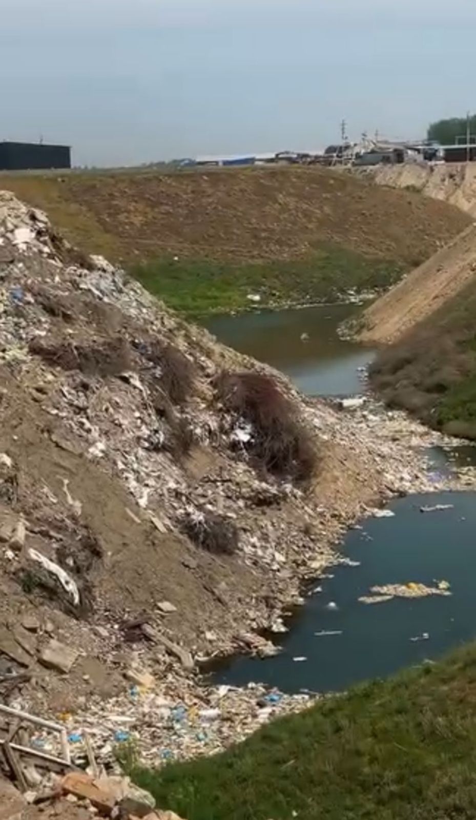 Тереңқара өзенінің бойындағы жерлер рекультивацияланады: іс сотқа жолданды