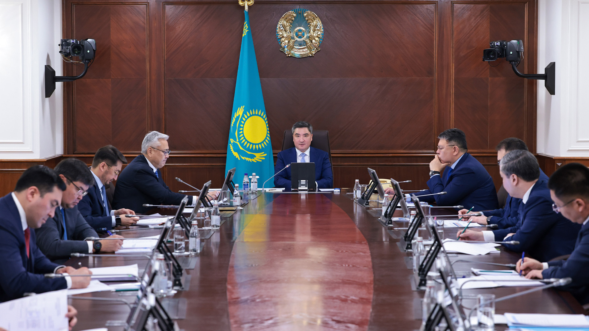 Олжас Бектенов: Халық табысын арттыруда сапаға көшу маңызды