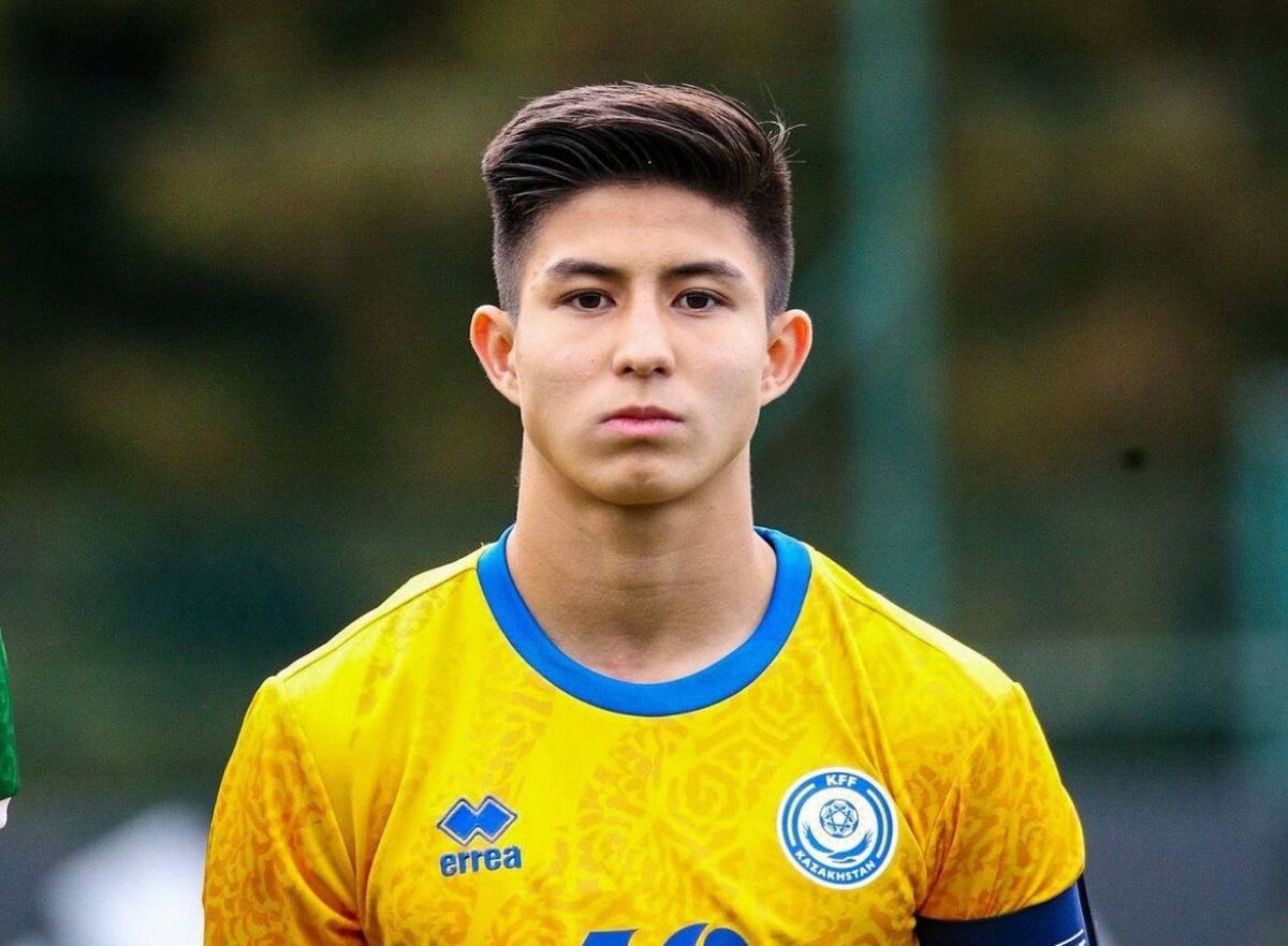 Дастан Сәтпаев жас футболшылардың әлемдік рейтингінде көш бастады