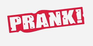 Атырауда пранк жасамақ болған үш жігітке айыппұл салынды