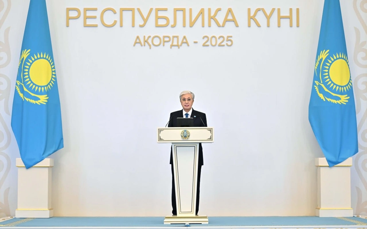 Қасым-Жомарт Тоқаев қазақстандықтарды Республика күнімен құттықтады