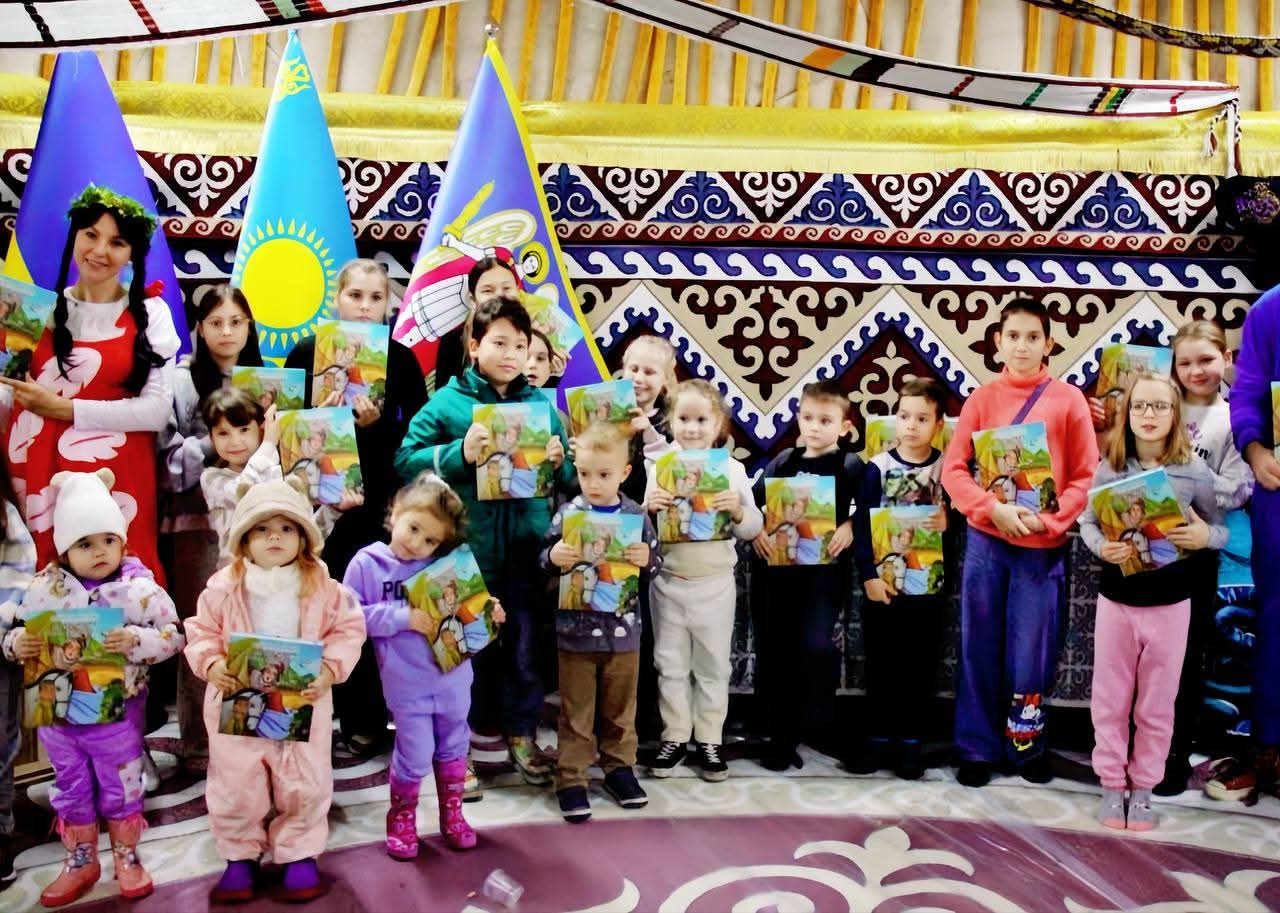 Қазақ ертегілері украин тілінде жарық көрді