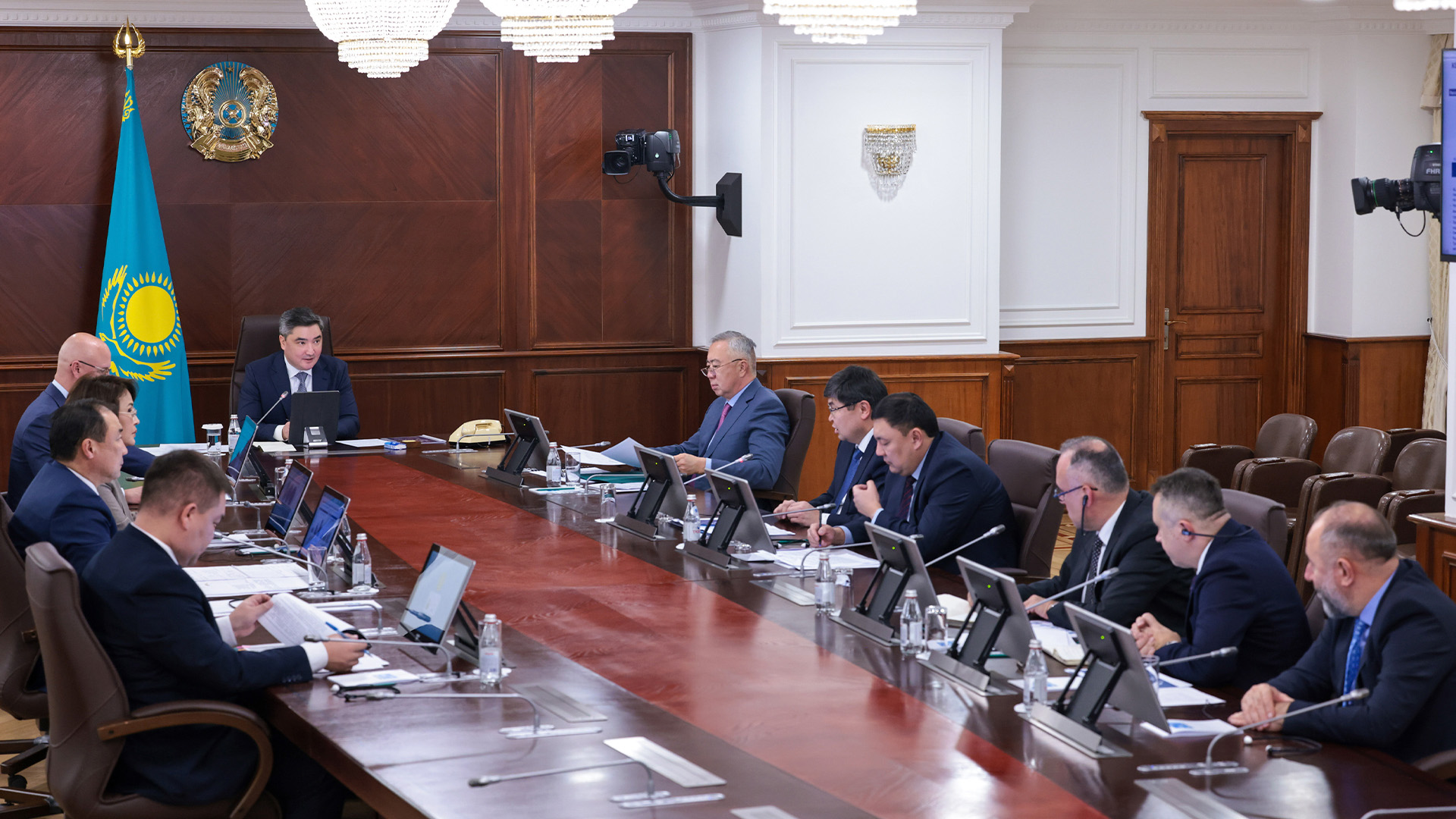 Алматы әуежайын жаңғырту жайы қаралды